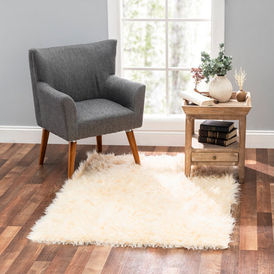 Just How Beautiful Are Faux Fur Rugs?