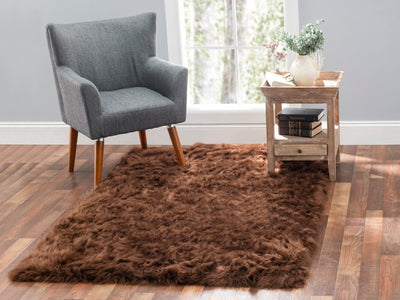 Ideas for decorating with Faux Fur Rugs